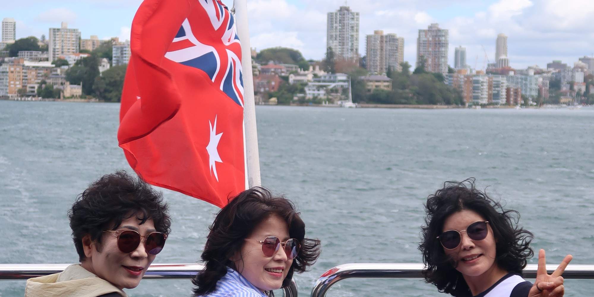 Sydney Harbour Buffet Lunch Cruise