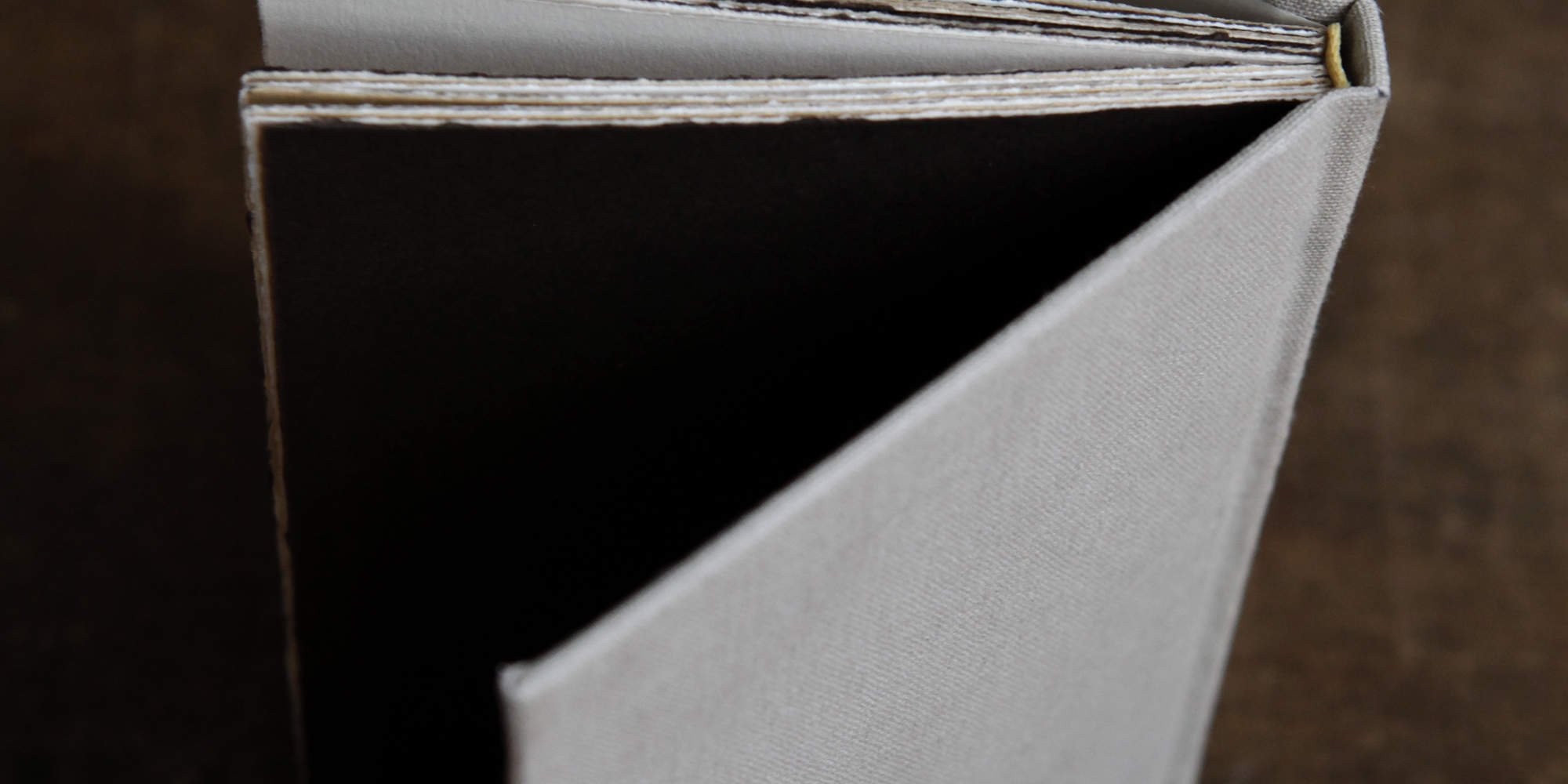 Workshop Penjilidan Buku oleh Based Book Arts