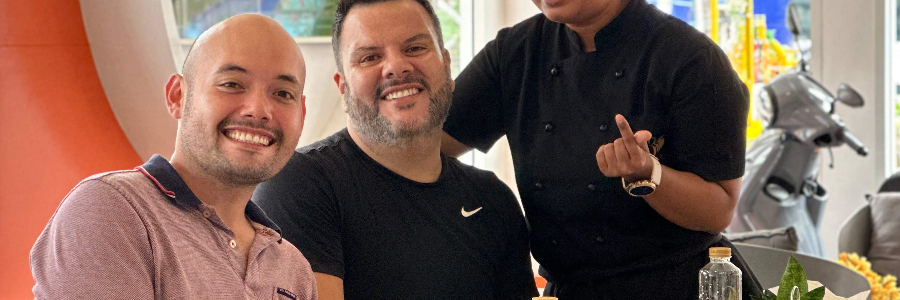 Kelas Memasak Thailand Otentik di SBG Cooking di Phuket, Patong