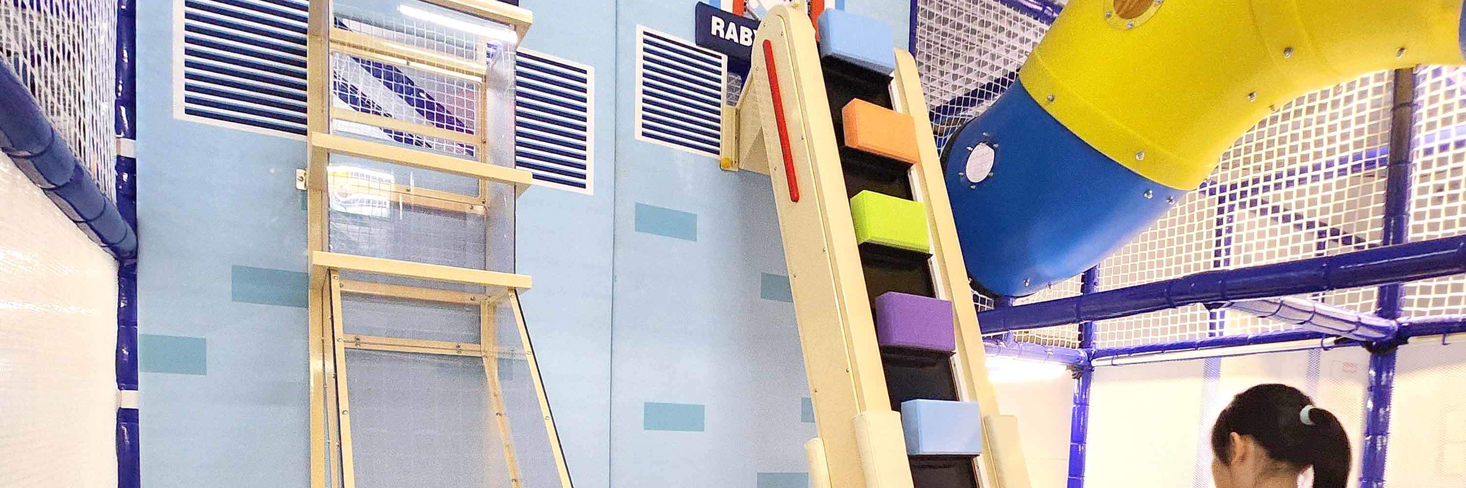 scala da arrampicata per bambini e adulti