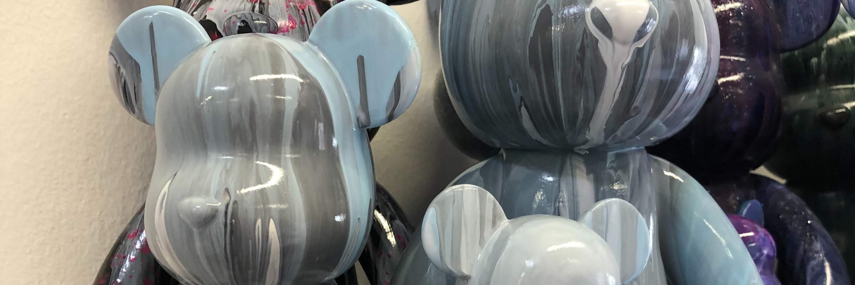 Workshop L'Atelier Du Reve Singapura membuat boneka beruang dengan aliran cairan