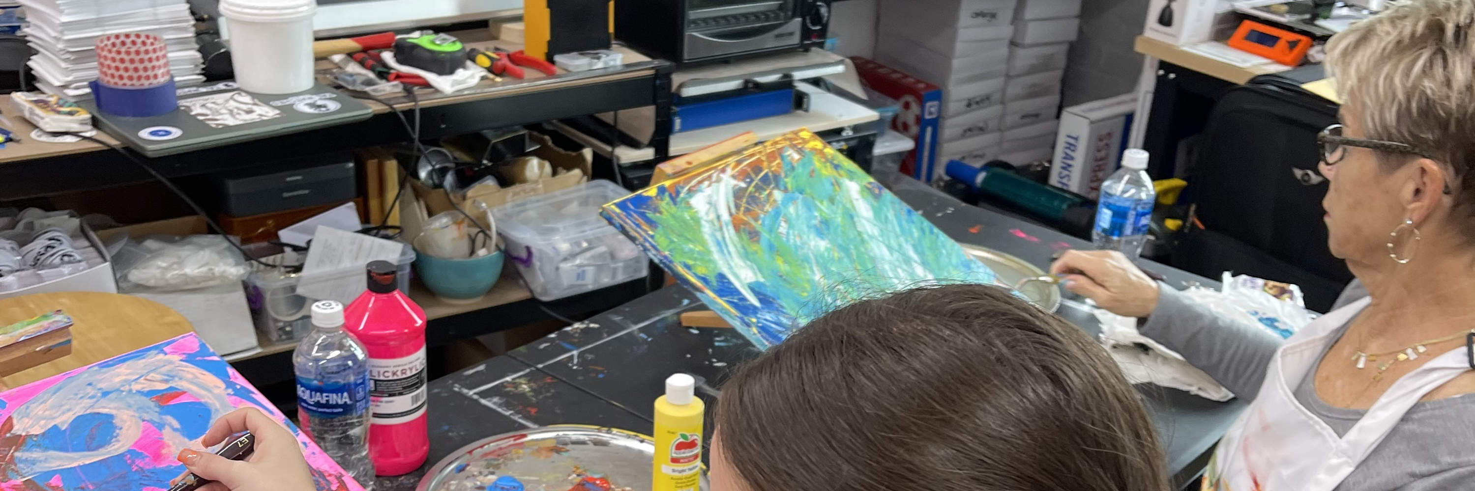 ニューヨークでのパレットナイフを使った抽象画