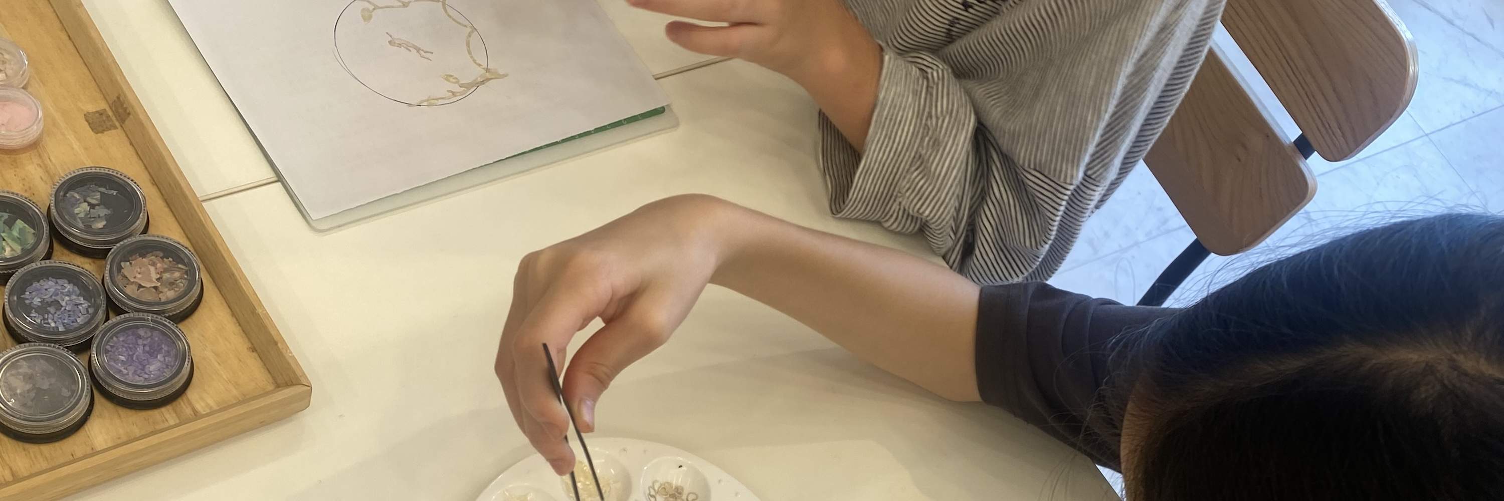 Trải nghiệm làm đồ thủ công Bojagi & xà cừ ở Jeju