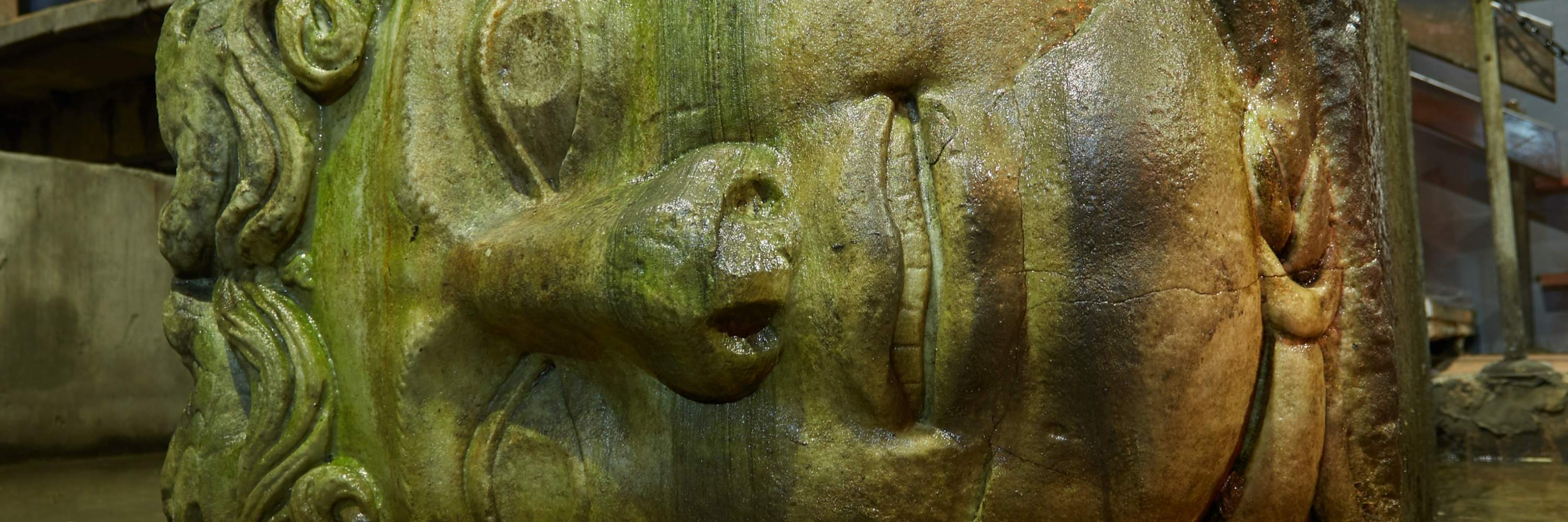 圣索菲亚教堂及地下水宫殿快速通关门票