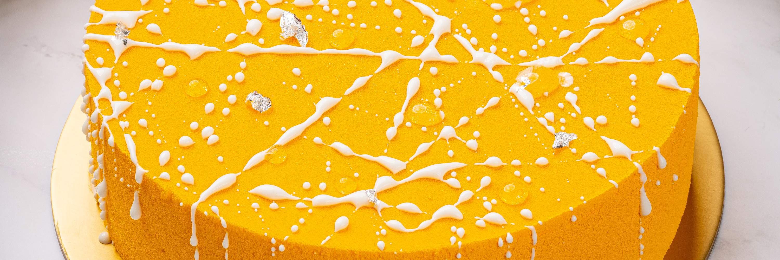 Japanese Yuzu & Pineapple Entrements Cake