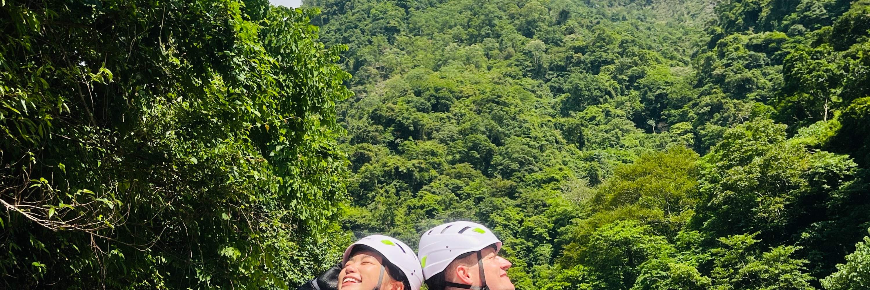 Hualien: Sanzhan Beixi River Tracing Experience/includes waterfall climbing, diving, and aboriginal style meal