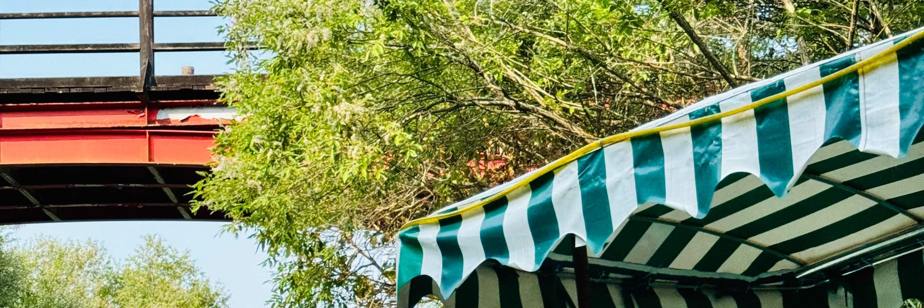 宜蘭: Thuyền điện & Xe đạp nước Sinh thái Làng Dongshan trên Sông Đông