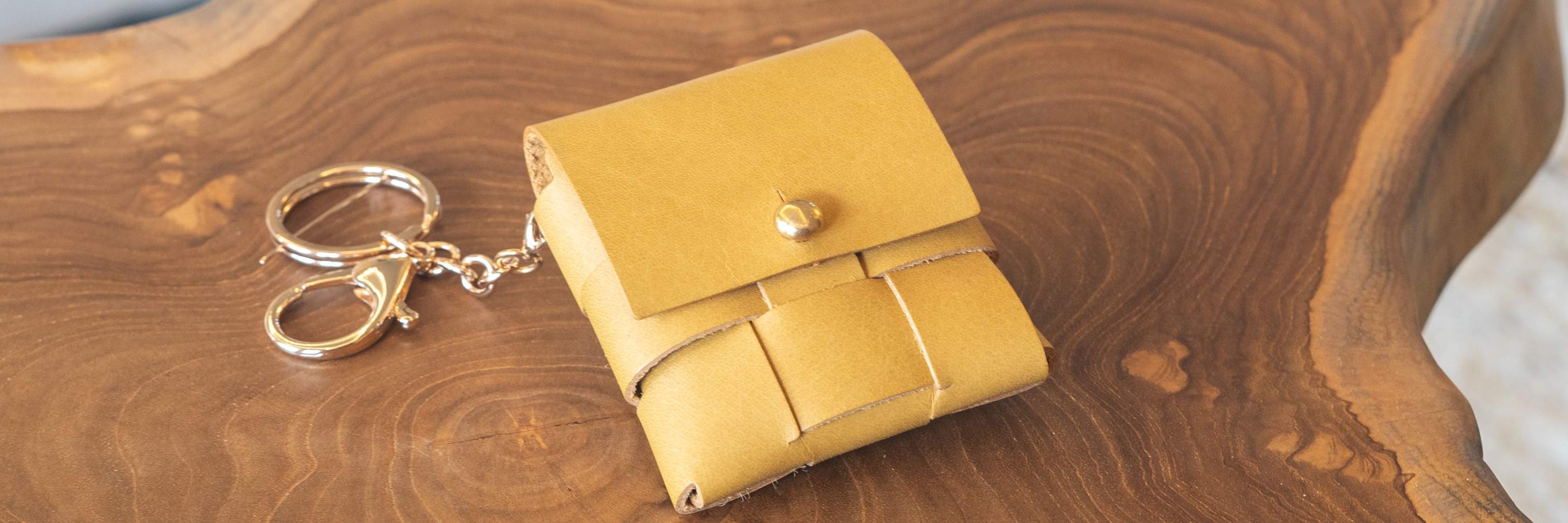 Cardholder, Wallet and Accessories Leather Workshop in Singapore