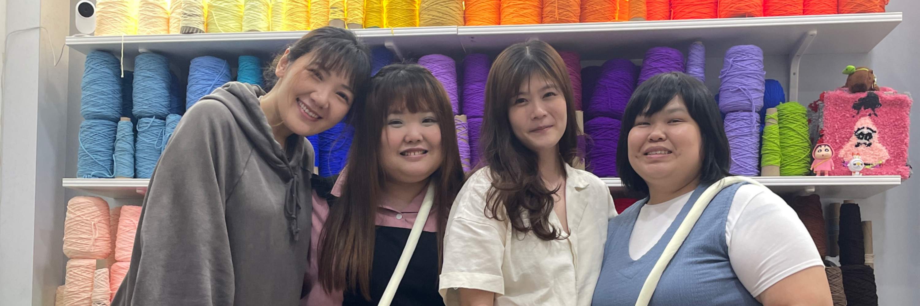 Мастер-класс по вязанию бархатной сумки вручную в Сингапуре