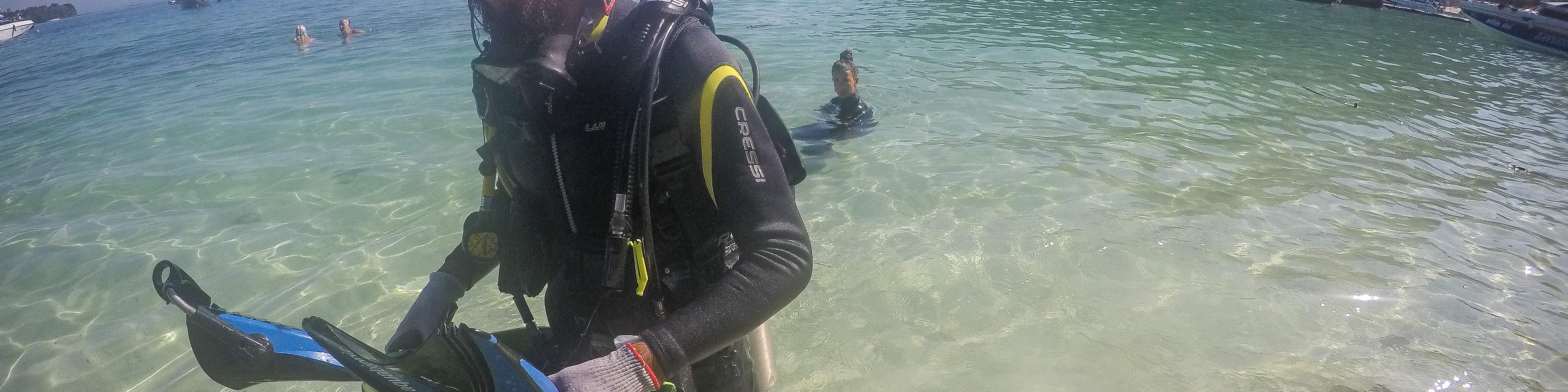 แพ็กเกจดำน้ำเพื่อการอนุรักษ์ Ocean Quest