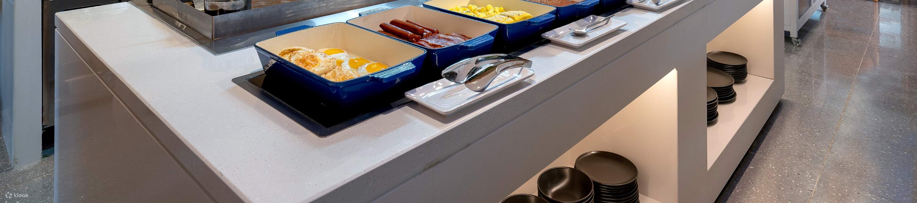 Petit-déjeuner buffet