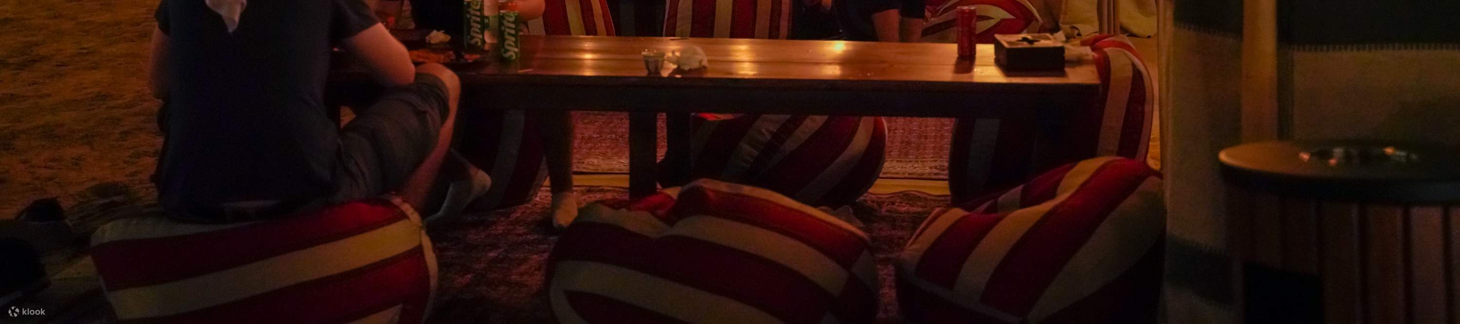 두바이에서 즐기는 특별한 밤의 캠핑