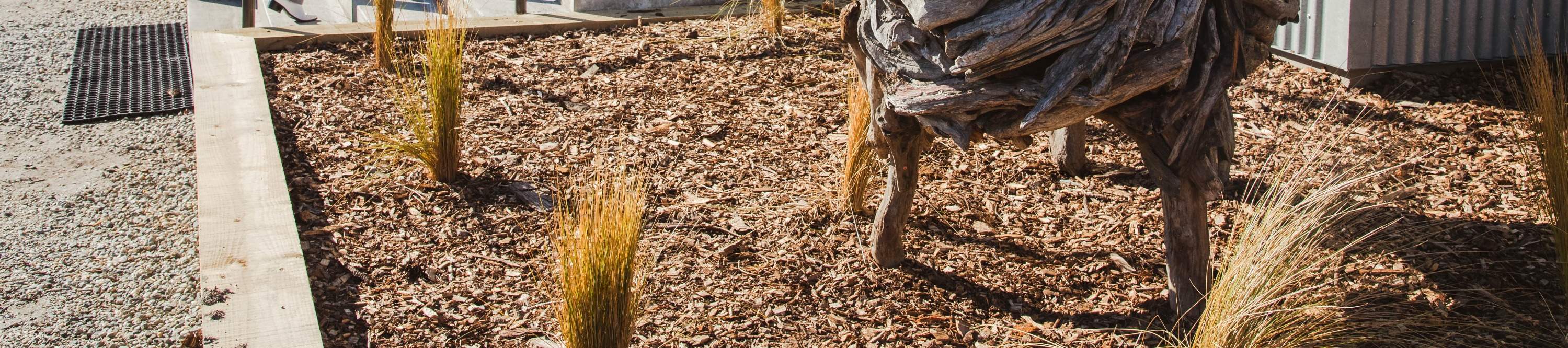 ผู้ที่เข้ามาในโรงบ่มไวน์