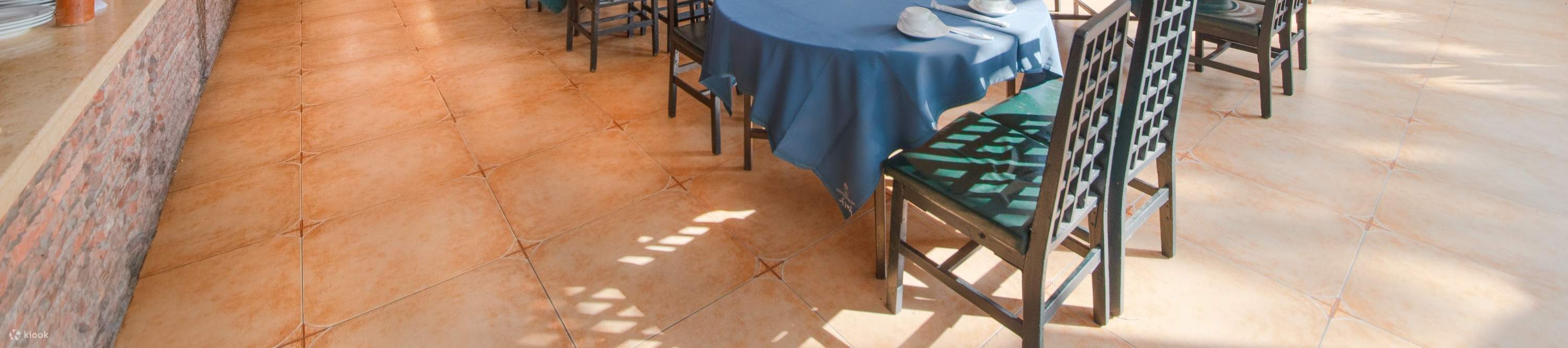 โรงแรมเซินเจิ้น ชิงชิง เวิลด์