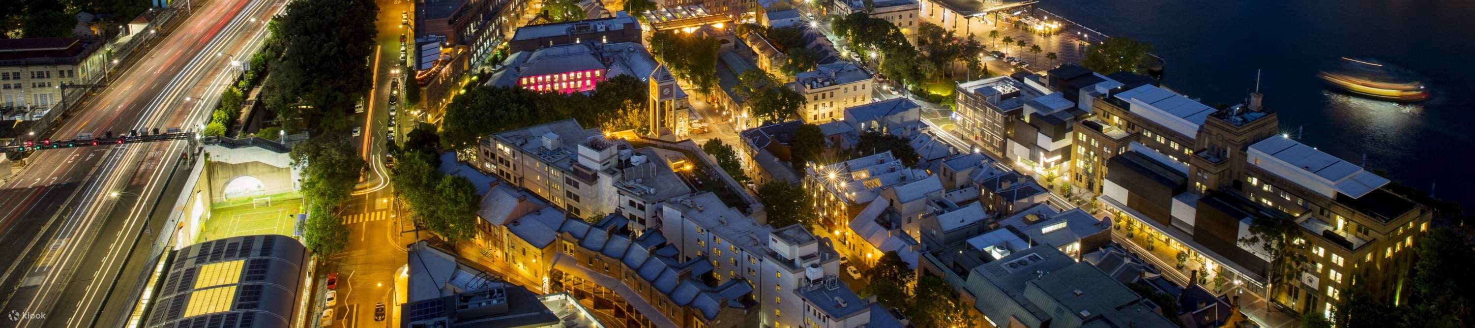 Ammira le luci scintillanti di Circular Quay da una spettacolare prospettiva aerea