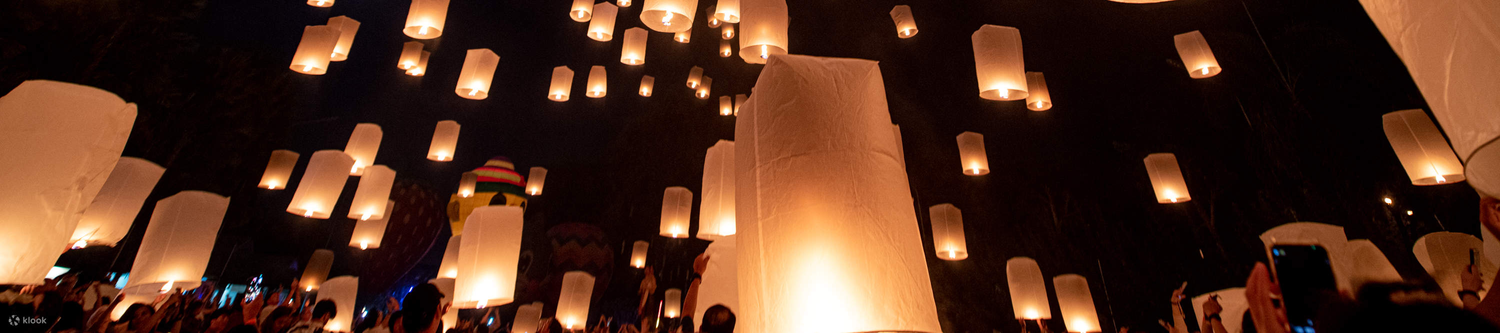 Festival Loy Krathong 2025 à Horizon Village Chiang Mai
