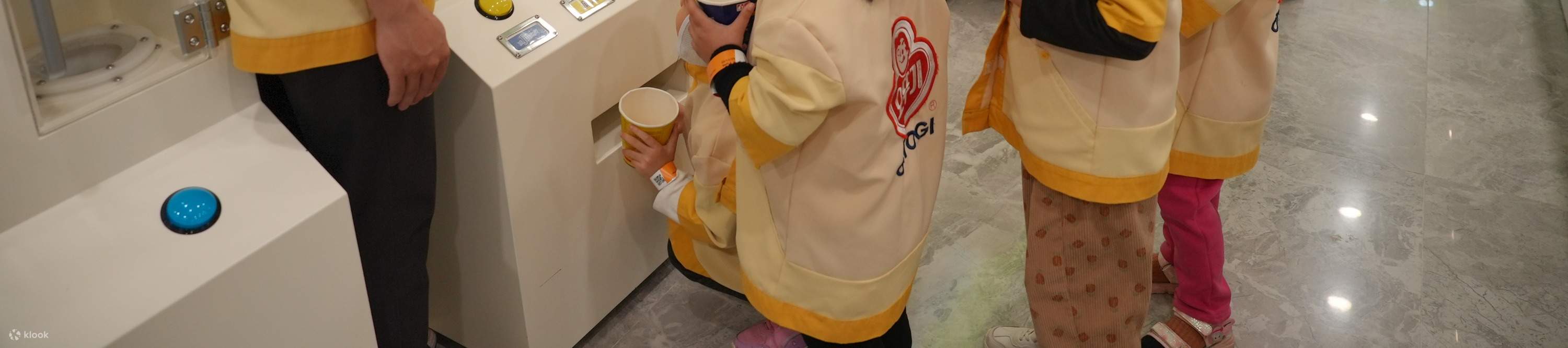 Deléitese en las deliciosas islas con la receta especial de ramen en el Centro de I+D de Ramen Ottogi. Aquí, nuestros jóvenes expertos culinarios pueden investigar y desarrollar libremente productos de fideos premium bajo la marca Ottogi.