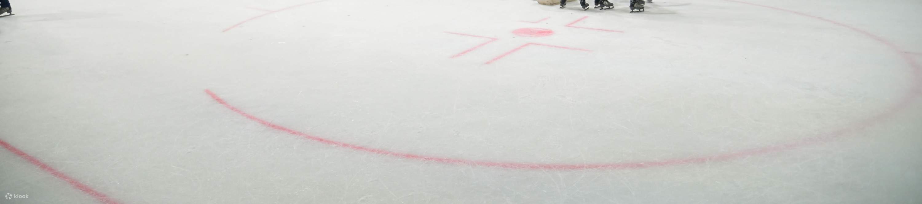 SM Megamall滑冰体验