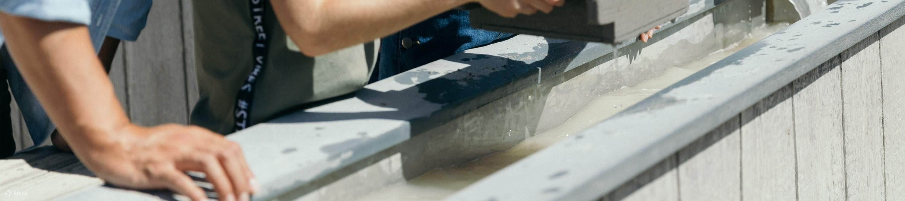 마치 광부처럼 금을 찾아, 골드 러시의 흥분을 경험해 보세요