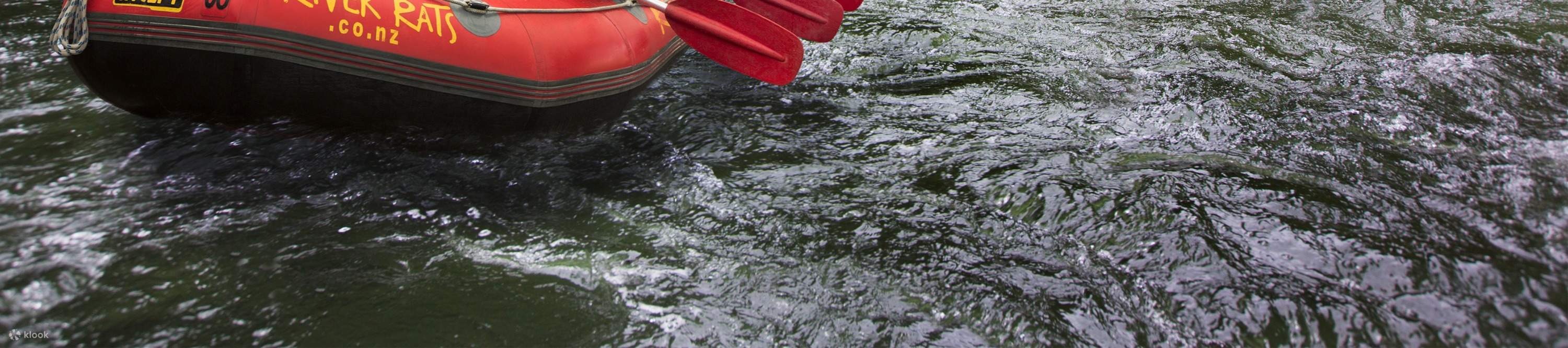 Chèo thuyền vượt thác trên sông Rangitaiki