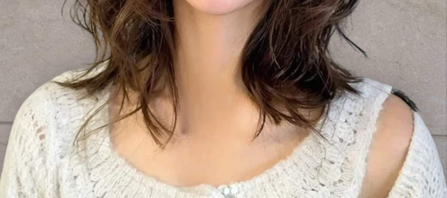 Оцените стили корейских звезд из рекламы и кино и получите еще больше удовольствия от поездки в Корею! Наши опытные дизайнеры, создающие образы знаменитостей для популярных программ, таких как рекламные ролики, драмы, шоу и фильмы, предлагают высочайший у