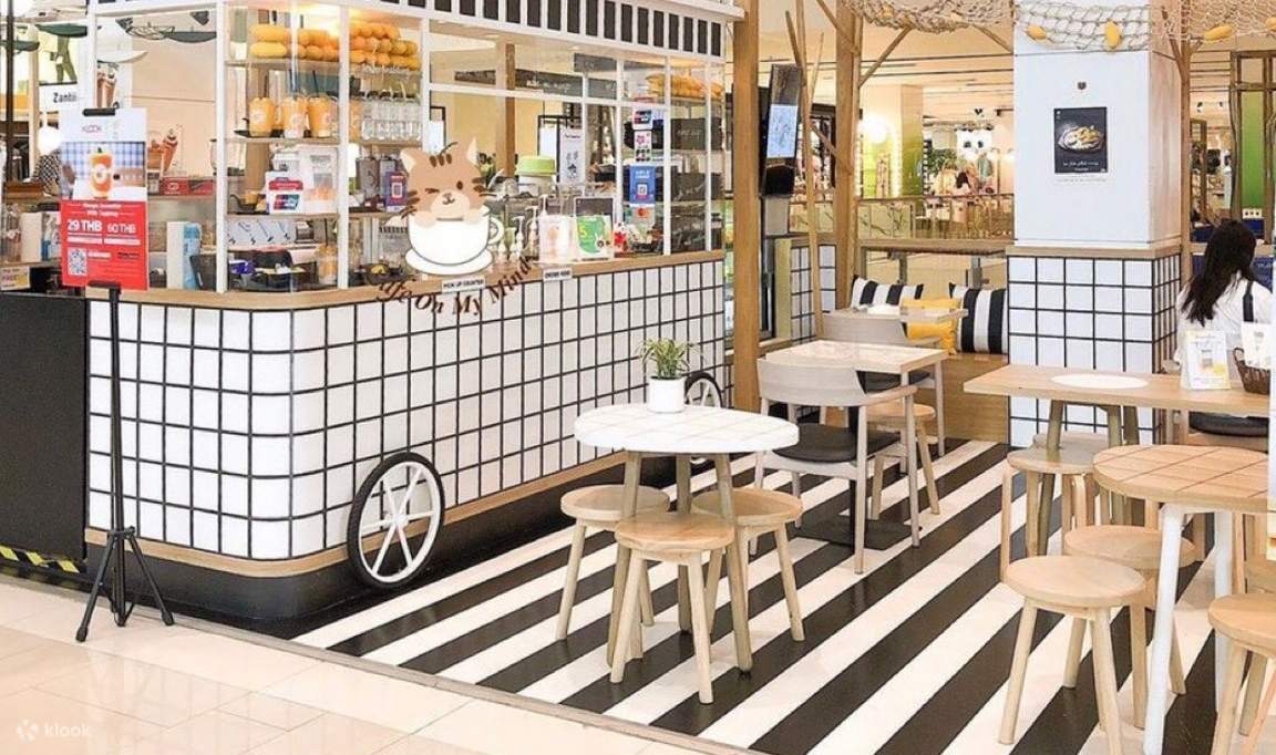 Make Me Mango CentralWorld