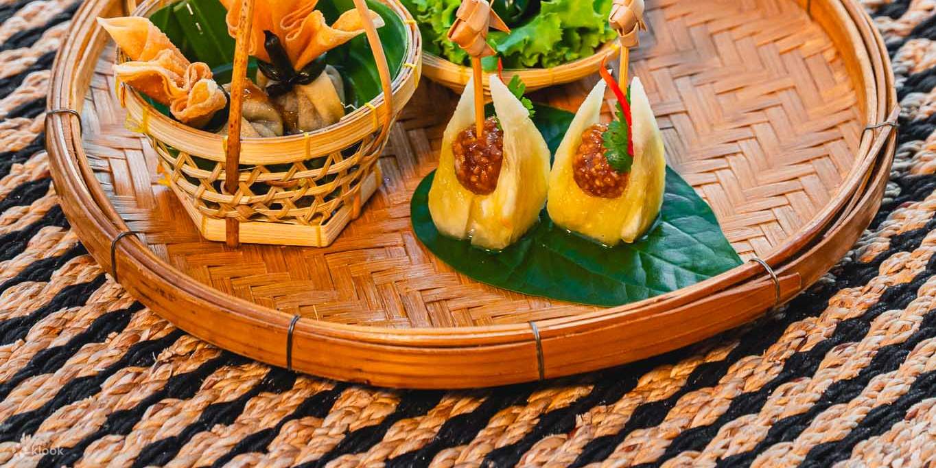 차크라봉세 빌라 리버사이드 태국식 다이닝