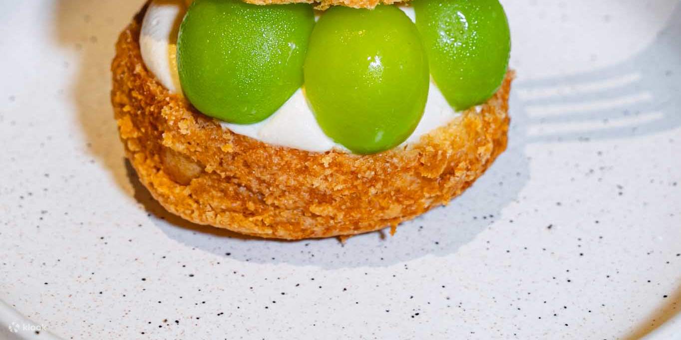 TORA Yakiniku x Cafe Crystal Design Center