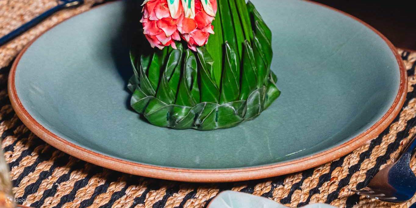 チャクラボンセ・ヴィラズ・リバーサイド・タイ・ダイニング