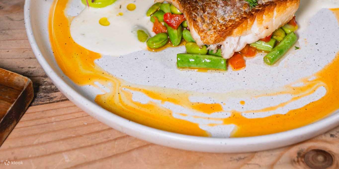 Thai Fusion Dining at Dusit Gourmet, Baan Dusit Thani (BTS Saladaeng)