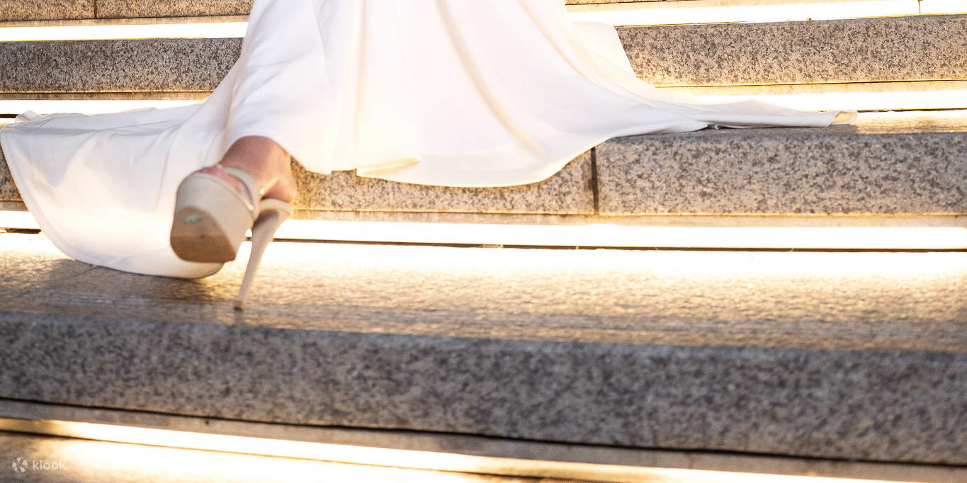 Dreamy nighttime photoshoot under Dongdaemun’s glowing lights – a magical Seoul memory.