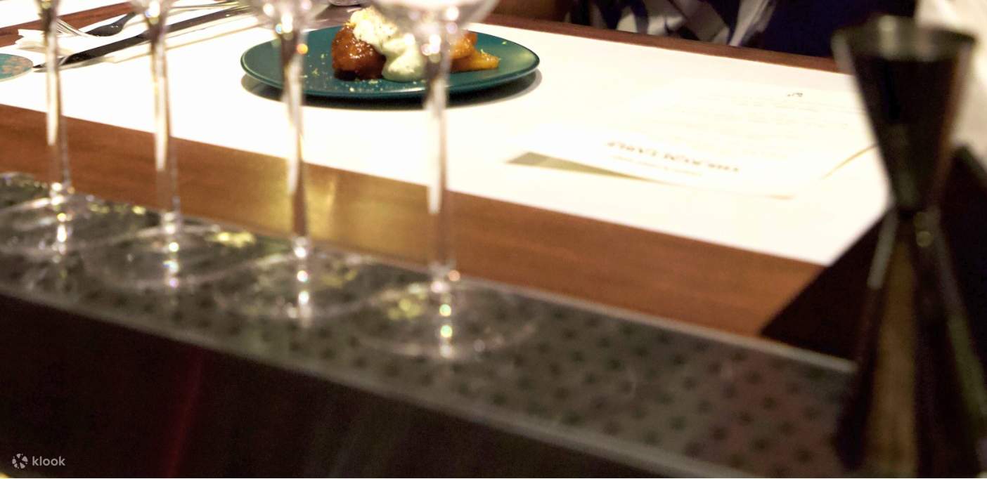 Pengalaman Merasa Rum di Vesou Saigon