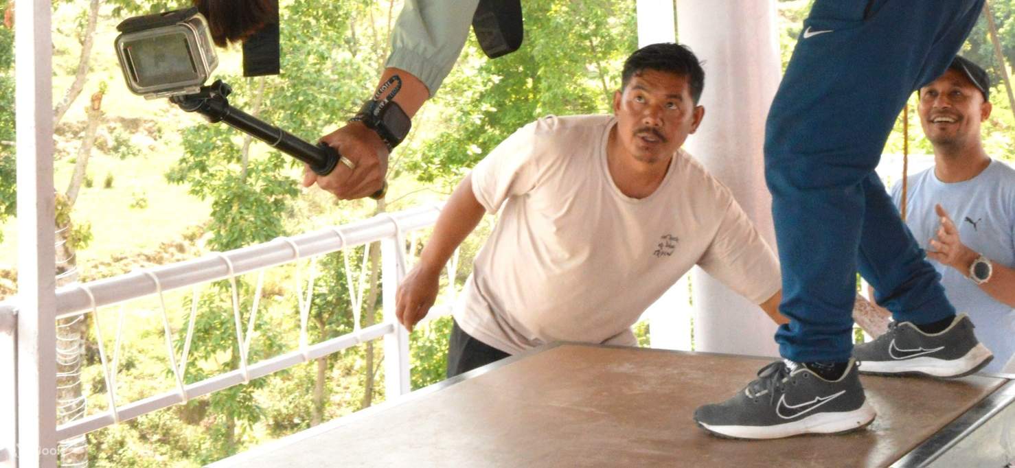 ผจญภัยไปกับซิปไลน์ที่ยาวที่สุดเป็นอันดับ 2 ของเอเชียในกาฐมาณฑุ