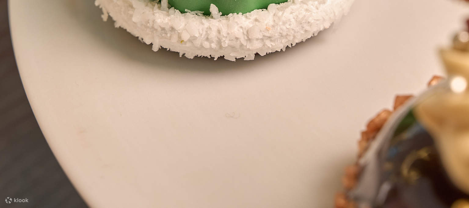 방콕 피콕 앨리 애프터눈 티 세트 by Waldorf Astoria