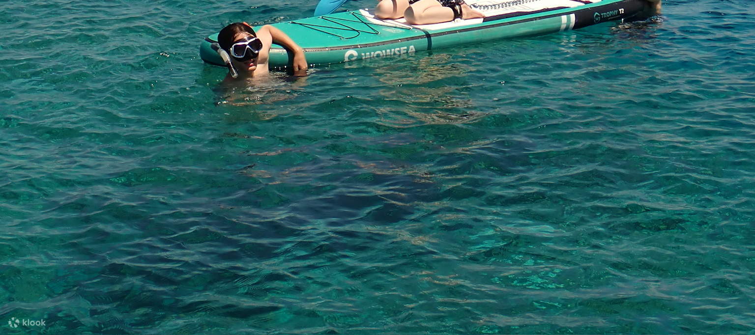Divertiti facendo snorkeling nel mare di Okinawa