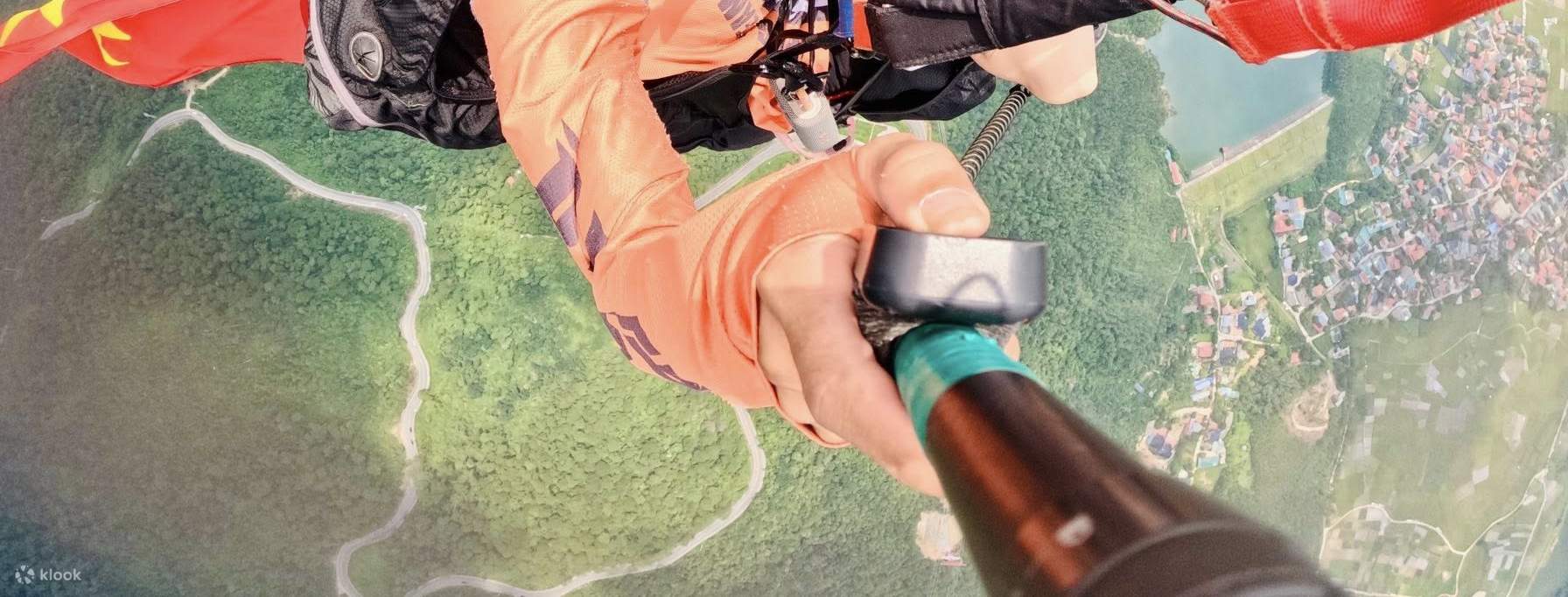 飛越三島山 – 河內近郊冒險滑翔傘體驗