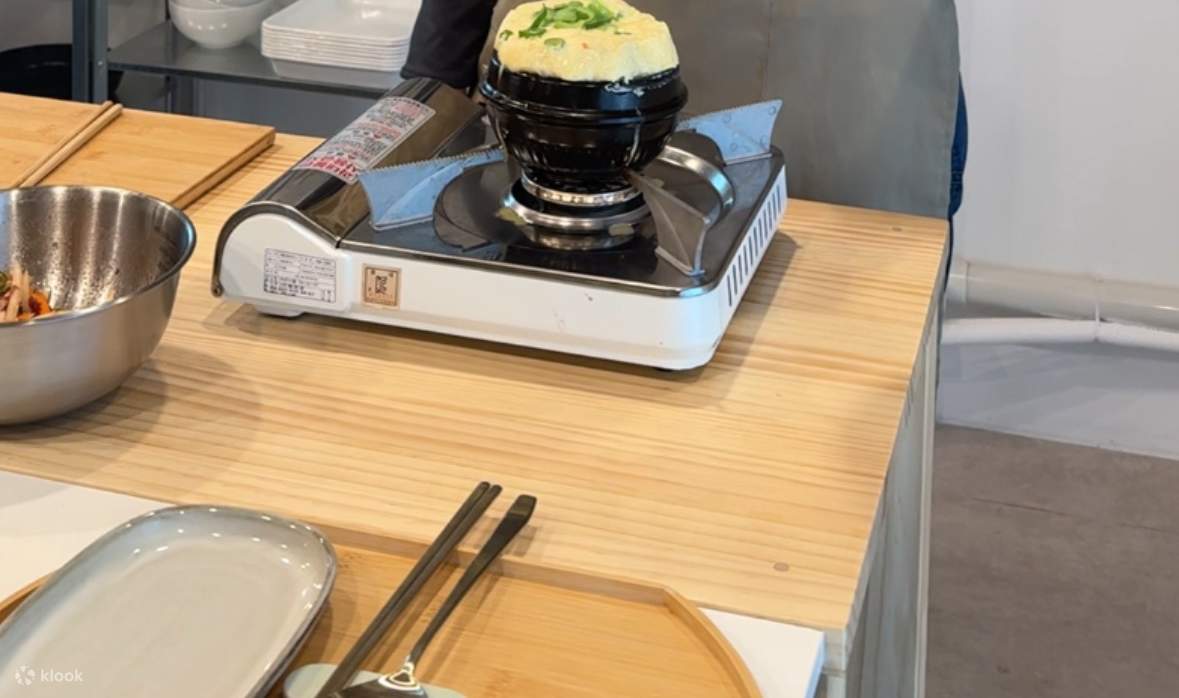 Corso di cucina coreana con spesa al mercato locale di Seoul