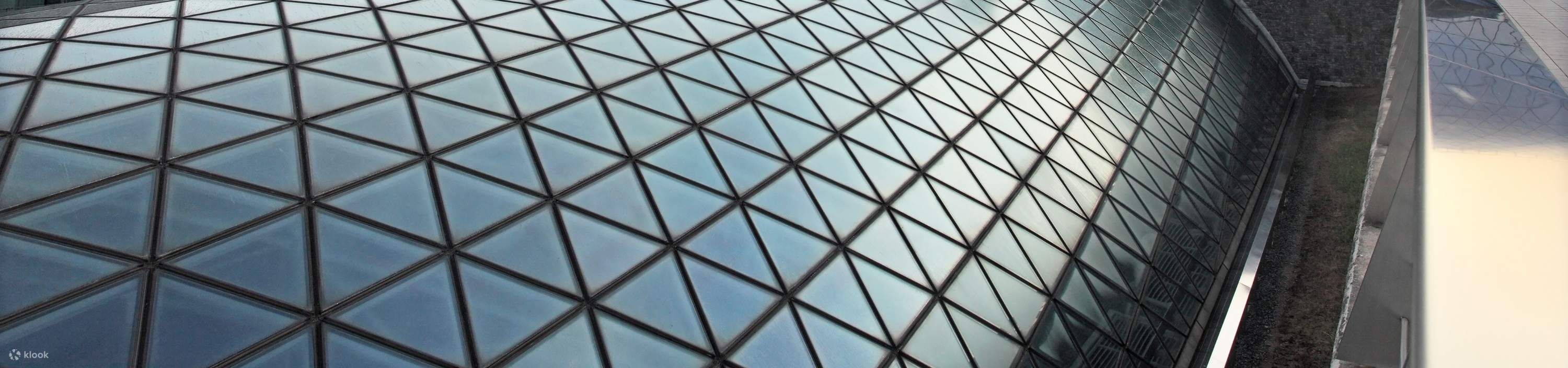 Hyundai Duty Free grand open in Incheon Airport as well!