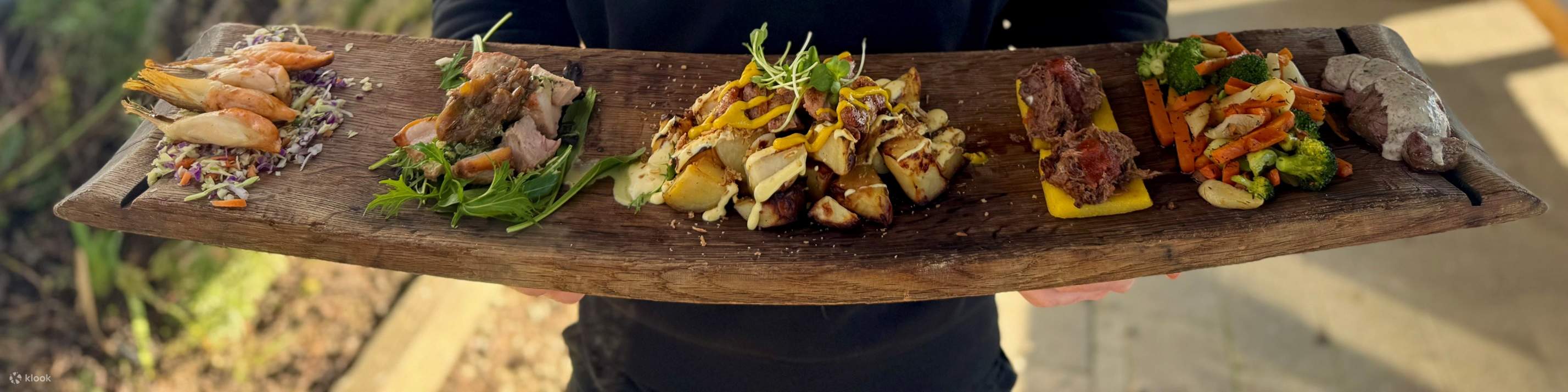 Изысканный обед из 5 блюд, приготовленных в винных бочках, с подходящими винами