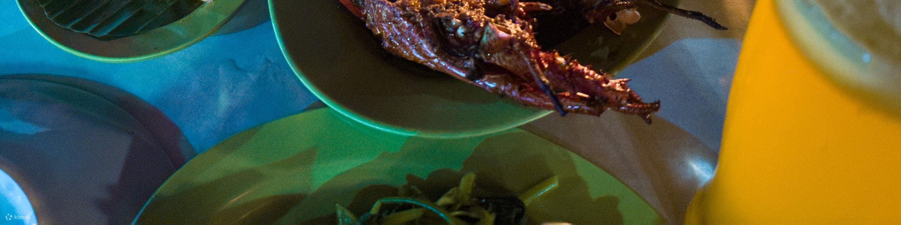 Морепродукты на пляже