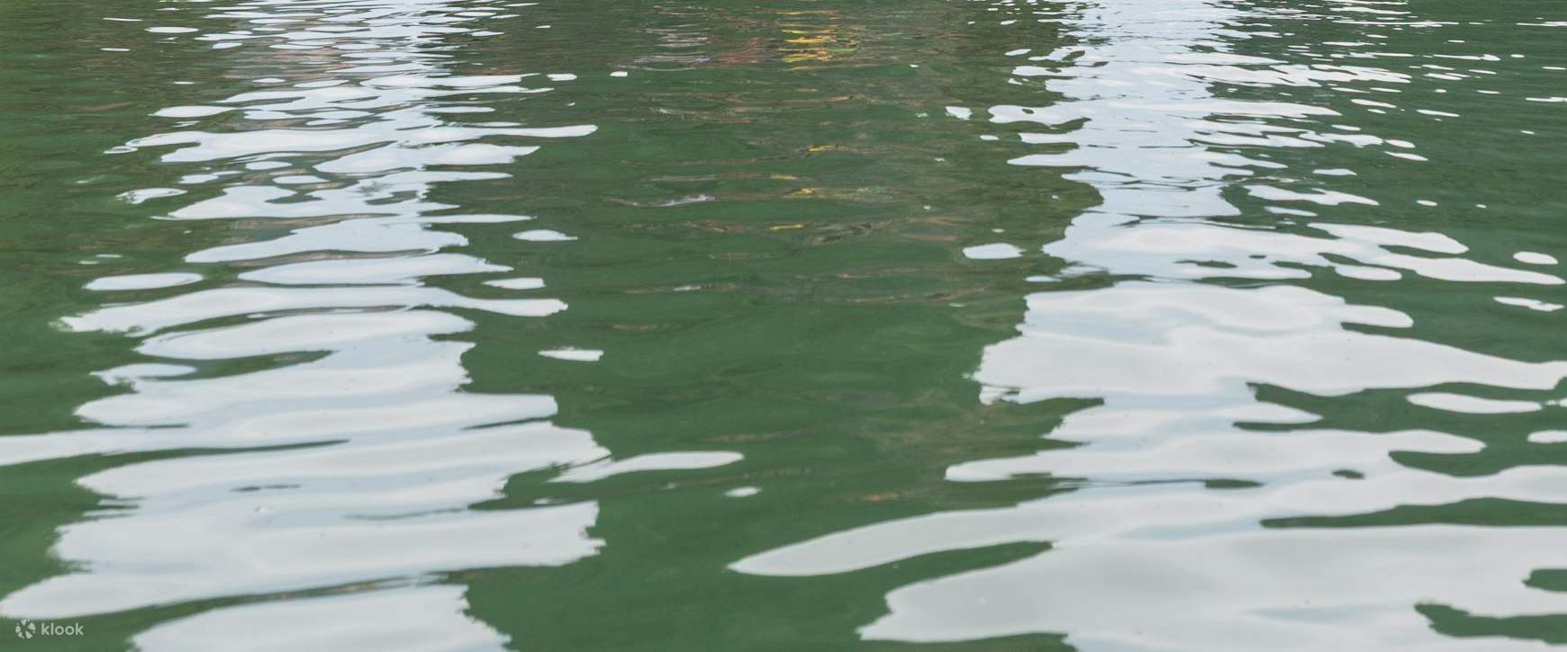 Каякинг на острове Хонг.