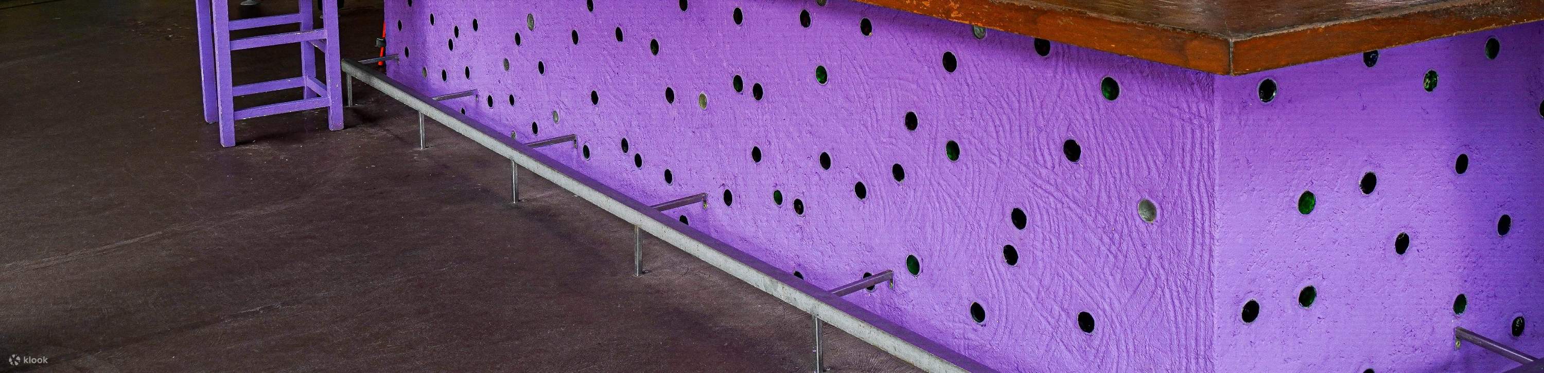 ビキニバー - バーショット