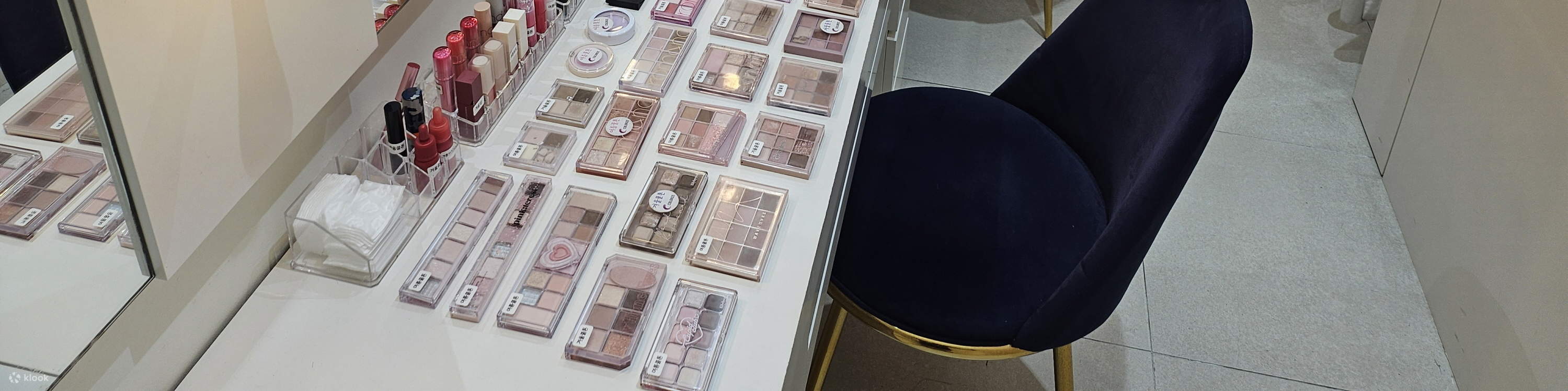 ☆ Mulai sekarang, hari ini akan menjadi hari yang indah! Mari yakin dengan warna diri sendiri ☆