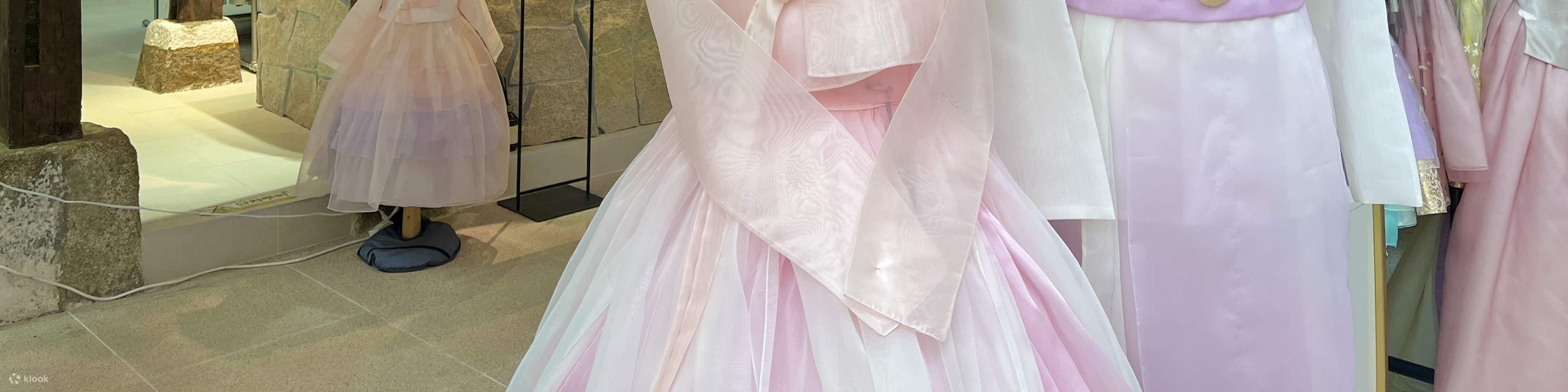 Servizio fotografico, noleggio Hanbok premium e trucco a Gyeongbokgung