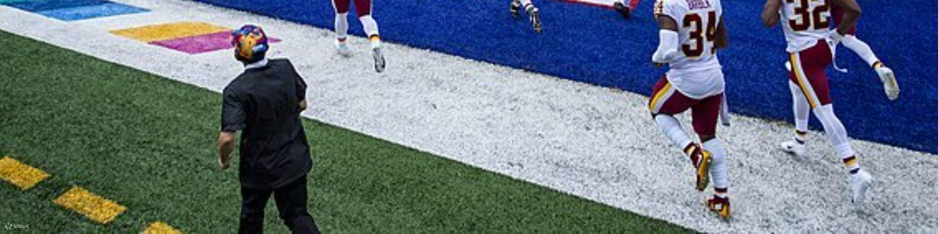 Die Giants betreten das Feld, spüren Sie die Aufregung, wenn das Team unter dem Jubel einläuft