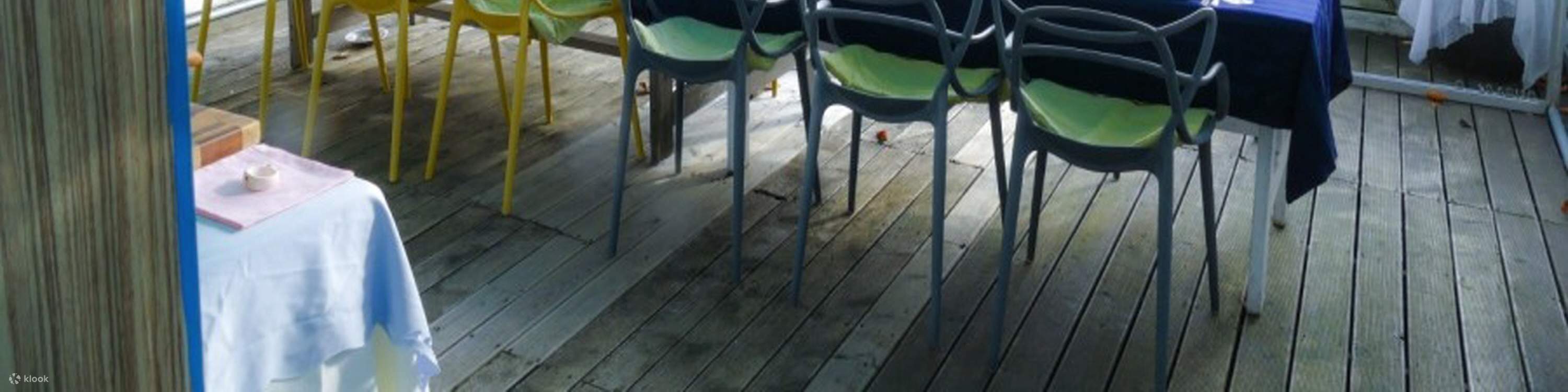 Bữa tối hải sản với tầm nhìn ra biển Haeundae. Gói này không bao gồm tour chợ.