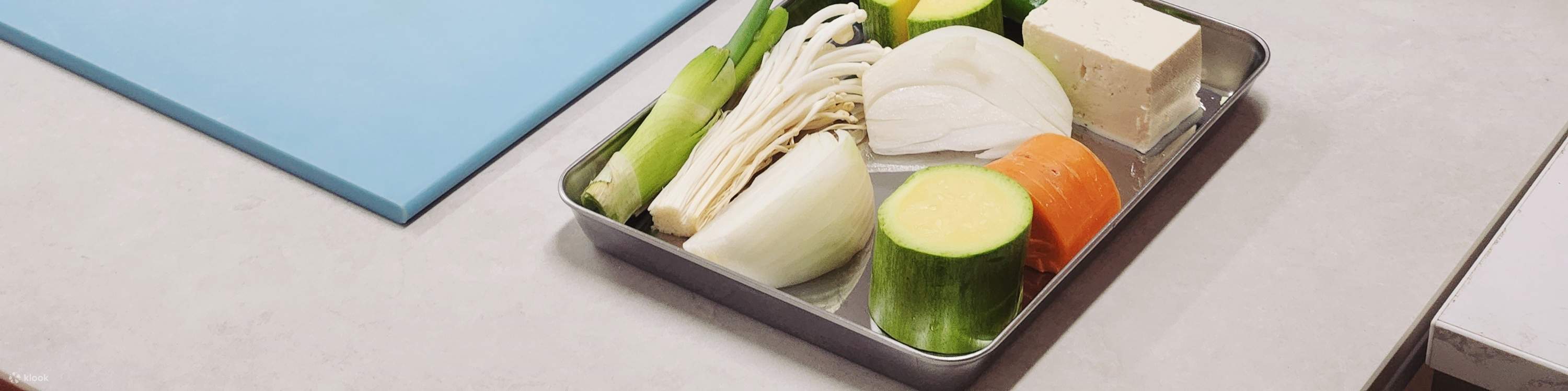 Todos los utensilios y herramientas incluidos