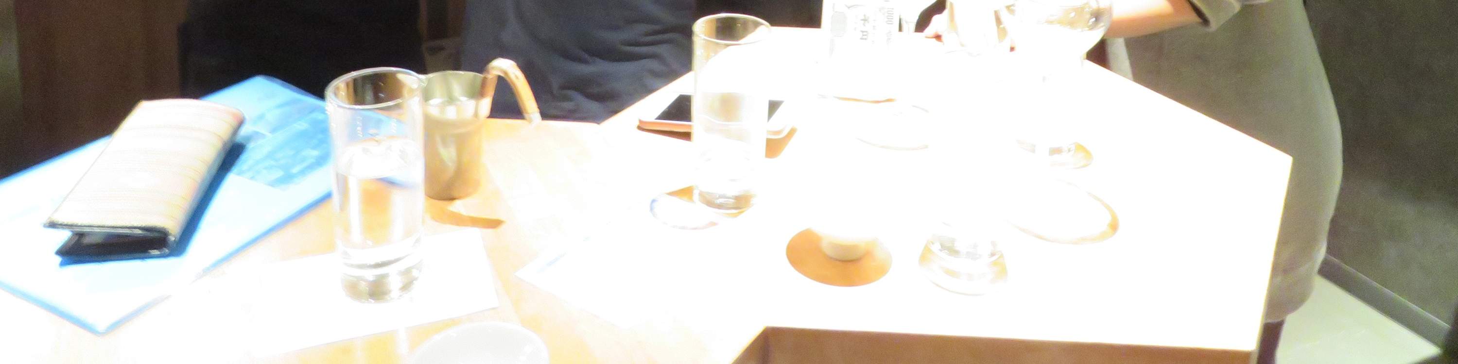 Tour notturno di bar a Tokyo a Shinjuku