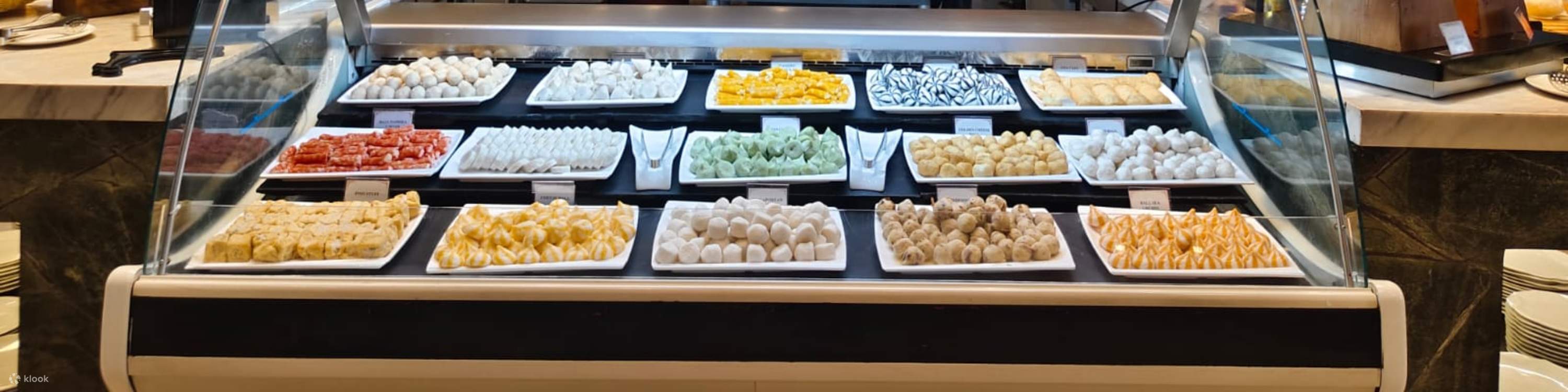 Buffet và lẩu Four Seasons tại Araneta Center Cubao