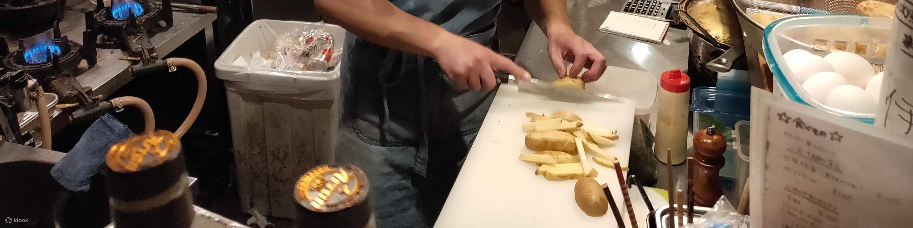 日式居酒屋廚房